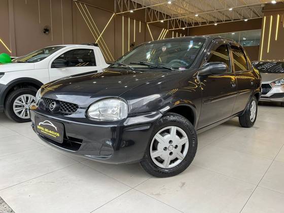 CHEVROLET CORSA 1.0 MPFI MILENIUM 16V GASOLINA 4P MANUAL